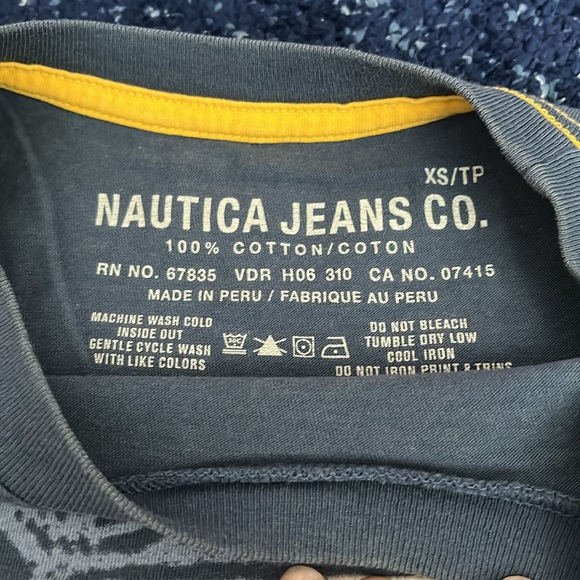 Nautica 100% cotton tee. EUC Peru cotton - Picture 2 of 2